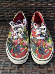 VANS X Marvel Comics Female Superheros Canvas Skate Shoe Unisex Kids Size 3