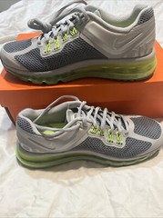 NIKE AIR MAX 2013 (GS) STRATA GREY/ BLACK. Size 6.5 M And 8 W