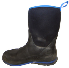 MUCK WP tall boots, neoprene uppers, retail for $90, youth sz. 7M