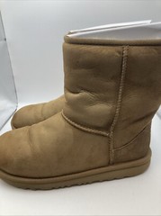 UGG Kids Classic II Boot, Size 6, Authentic with Original Box, Chestnut 1017703K
