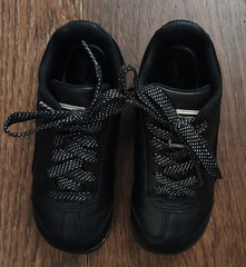 Puma Roma SOLID BLACK w silver sparkle laces Toddlers size 10 c sneakers NICE!