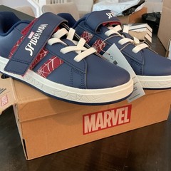 Adidas Spider-Man Shoes Size 3Y BRAND NEW IN BOX Marvel Super Hero Kids
