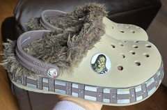 Unisex SZ 4 Men’s/6 Women’s CROCS CLASSIC LINED STAR WARS „Chewbacca“ Clogs