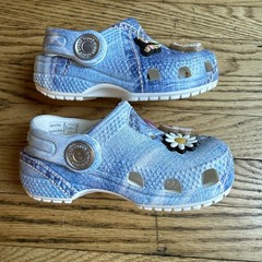 Crocs Classic Denim Patch Clog Little Kid size C5 Toddler Slip On Charms