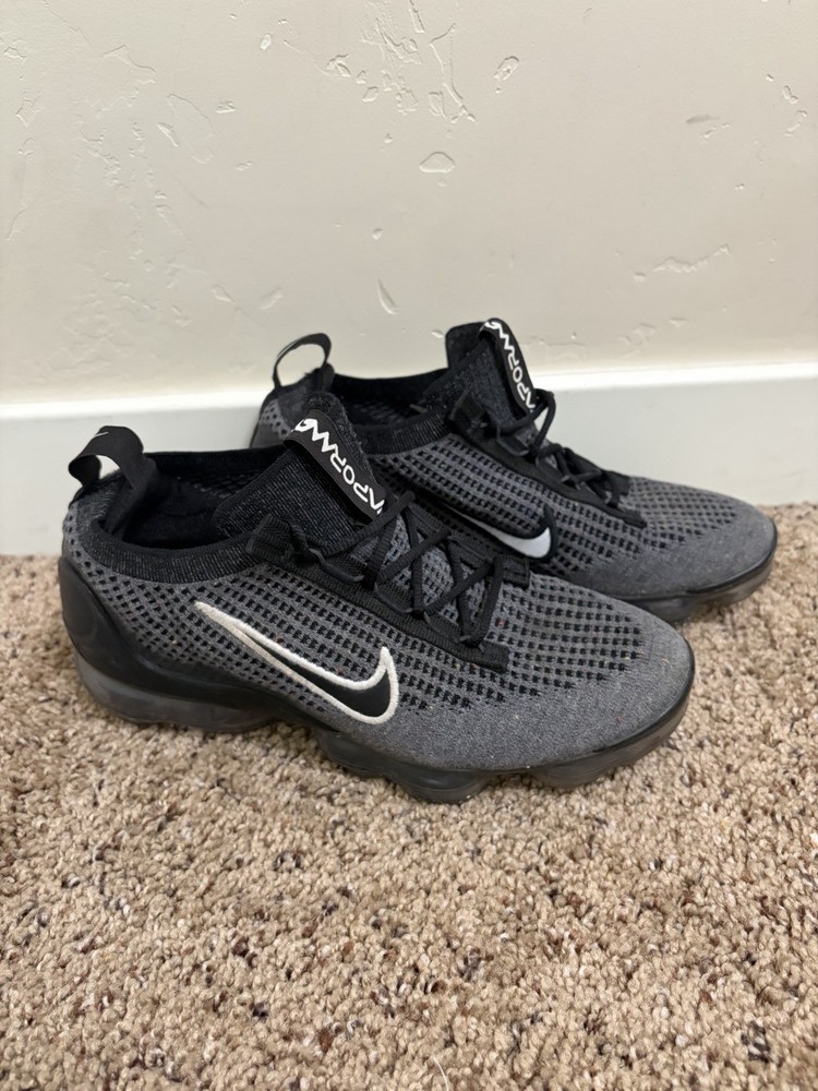 Nike Air VaporMax DB1550-006 Black Gray Kids Sneaker US 7Y Mesh Low Top