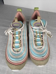 Nike Air Max 97 SE Sun Club Copa/Sail/Wheat Grass/Madder Root Size 6.5 Youth