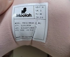 Moolah SNEAKERS Press Break V2, Size 4Y, TEAL, WHITE, PINK BRAND NEW, BOX NO LID