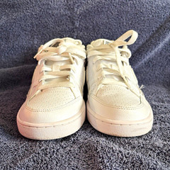 Nike Son Of Force Unisex Kids 7Y (EU 40) White Leather Low Top Sneakers