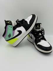 Size 7 (GS) – Jordan 1 Mid Pastel