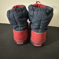 Crocs Winter Boots, Rain boots 12C Lined Waterproof Unisex Boys Girls Blue Red