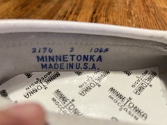 Minnetonka Moccasins Youth Size 2 White MADE IN THE USA