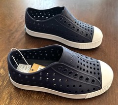 native JEFFERSON Waterproof SLIP-ON Low Top SNEAKERS in Navy Blue – CHILDS 11 US