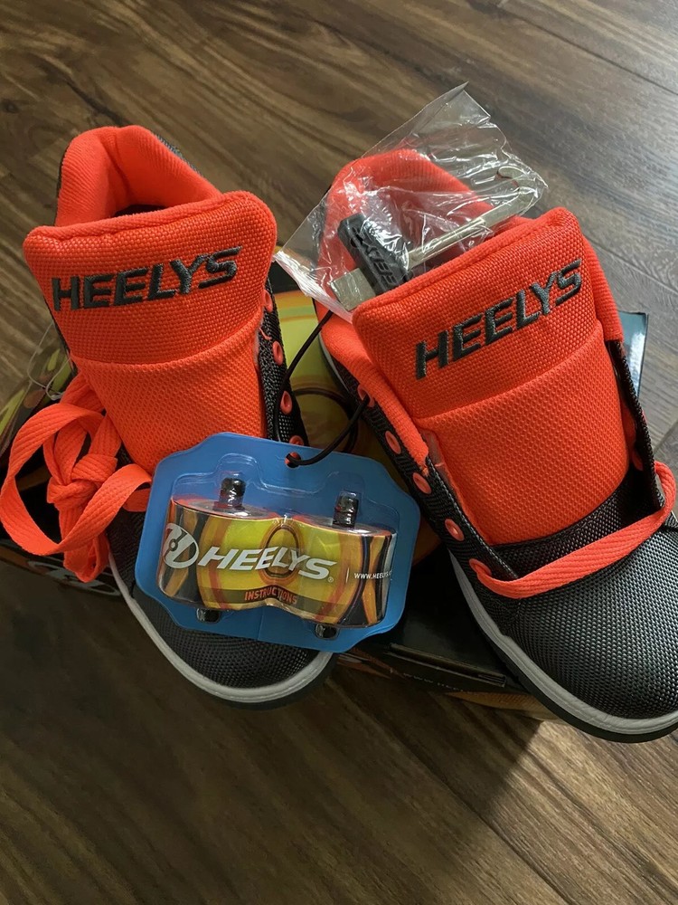 NWOB Heelys Authentic Propel 2.0 Wheeled Sneaker Shoe Youth US Sz5 Orange