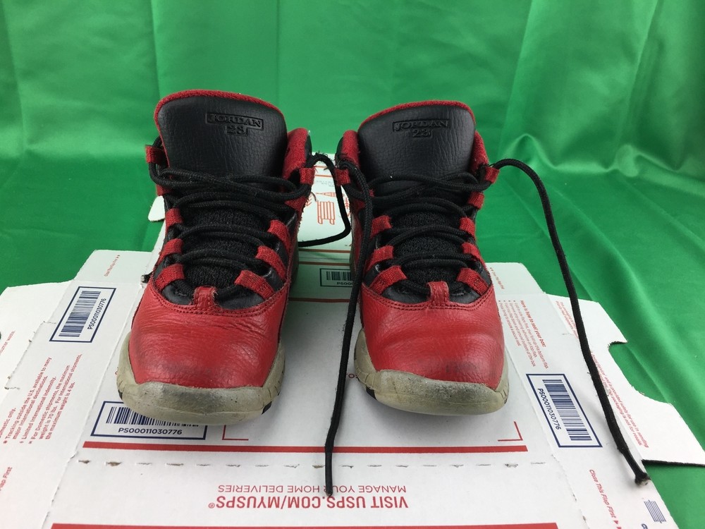 Air Jordan Retro 10 X 30th “ Bulls Over Broadway “ Size 1.5c ( Toddler )