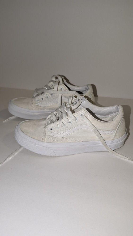 Vans Old Skool All White Canvas Sneakers Men’s 3.5 Women’s 5.0 Low Top
