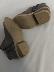 Old Navy Gray Suede Bootie Ankle Boots Kids Size 12 Zip Casual Fall Winter