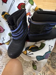 Kids Boots Size4