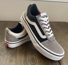 Vans Old Skool Color Block Gray Black White Red Tongue Lace Sneaker Youth Sz 1