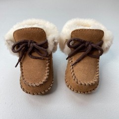 Size 0/1 – UGG Australia Brown Unisex Kids SN10079471 Super Clean! Ships Fast!