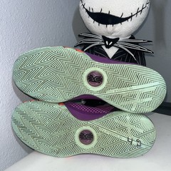 🔥NIKE KYRIE 1 (GS) BERRY METALLIC SILVER ATHLETIC SHOE – #717219-508 – SIZE 6Y