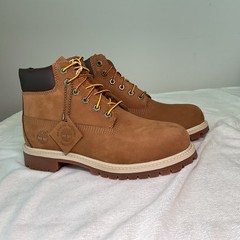 Timberland 6 Inch PREMIUM Boots RUST Nubuck TB 014749 214 Kids PS NIB Size 2.5Y