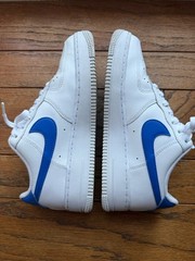Nike Air Force One Youth Size 7 White Leather Sneakers Low Top Blue White 7Y