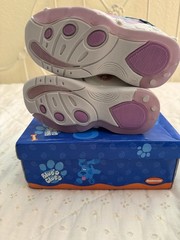 Blue’s Clues Blue Floral Hook & Loop Low Top Sneakers White/Purple/Pink 9