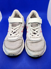 New Balance 680v6 Bungee Gray Pink YA680PS6 Youth Size 1 Shoes Sneakers