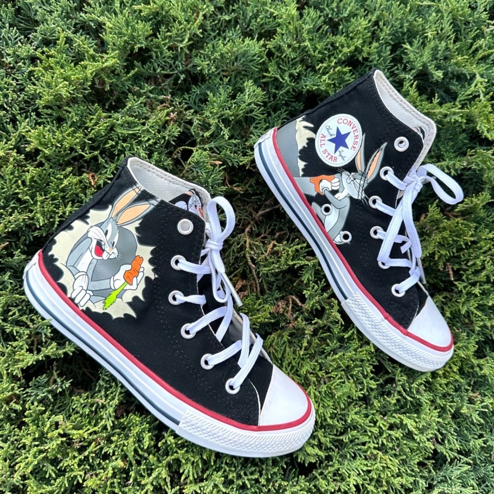 Converse Chuck Taylor Bugs Bunny 80th Anniversary High Top Sneakers Kids Size 1
