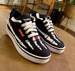 Heelys Pro 20 Prints Skeleton Wheeled Sneaker Black White Red Youth Size 3