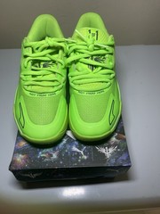 Puma LaMelo Ball MB.01 Lo “Green Gecko” Size 5Y Great Condition