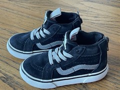 VANS MTE Cold Weather Boot Sk8-Hi Zip Shoe Toddlers 6.5 Black/Gray