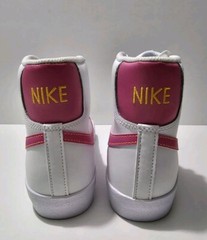 Nike Blazer Mid 77 Classic Summit White Pink Youth Kids Shoes Sz 7Y (DA4086-118)