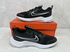 Nike Cosmic Runner GS 4Y Black White Athletic Running Shoes Kids HM4402-003