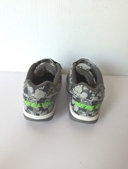 Heelys Sneakers Shoes Roller Skate Wheels Size 4Y Kids Camouflage Monster Green