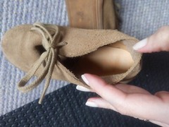 Crewcuts tan desert boots – Kids / Boys/ Youth/ Unisex – 4