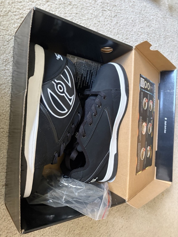 Heelys Propel 2.0 Wheeled Sneakers with Wheels Black/White Lace-Up Mens US 7