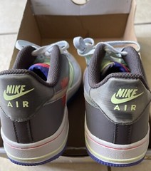 NIKE AIR FORCE 1 LV8 (GS) PURE PLATINUM-VIOLET SZ 5.5Y – WOMEN SZ 7 [CT1628-001]