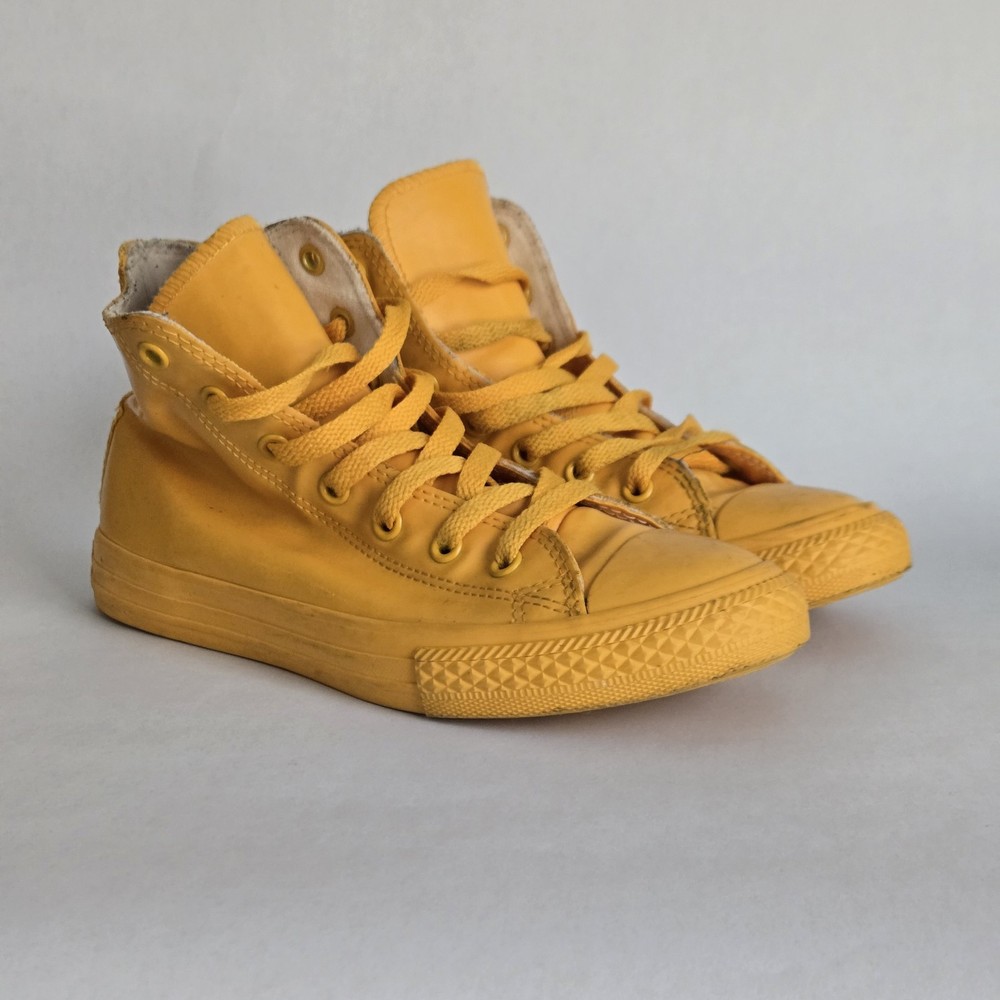 Converse Youth Size 3 Rainboot Yellow Rubber Rain Sneaker Little Kids