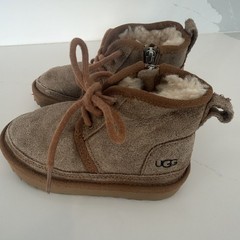 Kids UGG Lace Up Boot Chestnut Suede Side Zipper Size 9