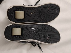 Heelys Pro 20 Camo Wheeled Sneakers Gray Black White Lace-Up Kids US 4.5 skate