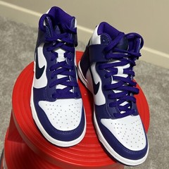Kids 4.5 NEW White/midnight Navy Blanc/marine Minuit