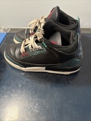 BOYS AIR JORDAN 3 RETRO_BLACK/RED-HYPER JADE FV5437-001-SIZE 6.5Y