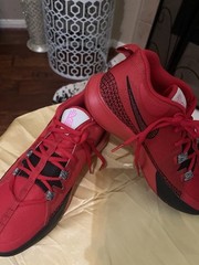 Nike Kyrie Flytrap 6 Red Black Athletic Shoes Youth Size 6Y (DQ8094-600)