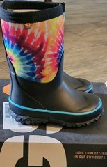 Bogs Stomper Boots Rainbow Tie Dye Neoprene Insulated Waterproof Toddler 7 NIB