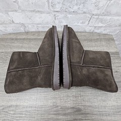 Bearpaw Winter Boots Youth Size 4 Chocolate Emma Suede Wool Blend