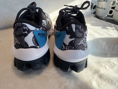 New WITHOUT BOX Under Armour BGS Charged Scramjet ,Size 6Y Sneakers Shoes