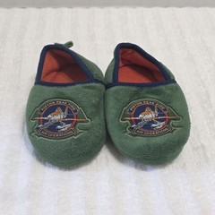 Disney Peak Piston Pete Fire Air Operations Green Fleece Slippers Youth Sz 7-8