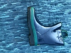 Western Chief Waterproof Navy Blue Rain Boots Easy Pull-On Handles Big Kids Sz 2