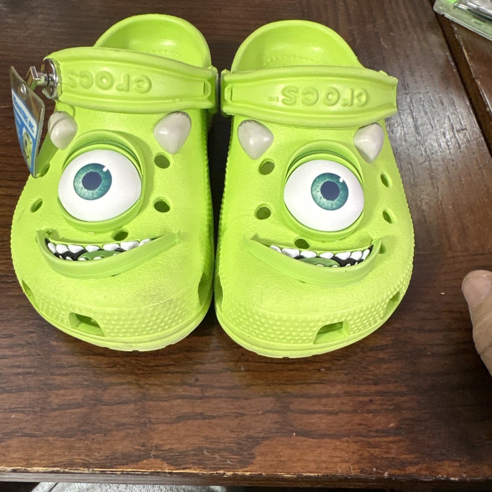 Crocs Monsters, Inc Mike Classic Clog – Green – Children’s 11